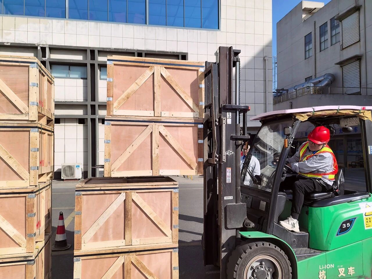 1766367343596076.jpg 微信圖片_2025-12-22_093125_297.jpg